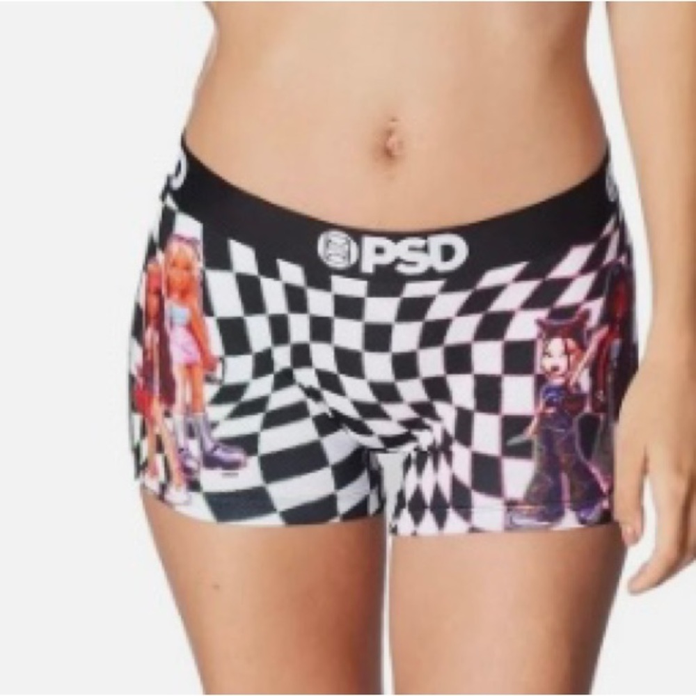 PSD Bratz Checkeref Boyshort size L NWT